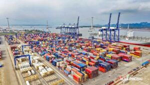 tuyen-van-tai-container-quoc-te